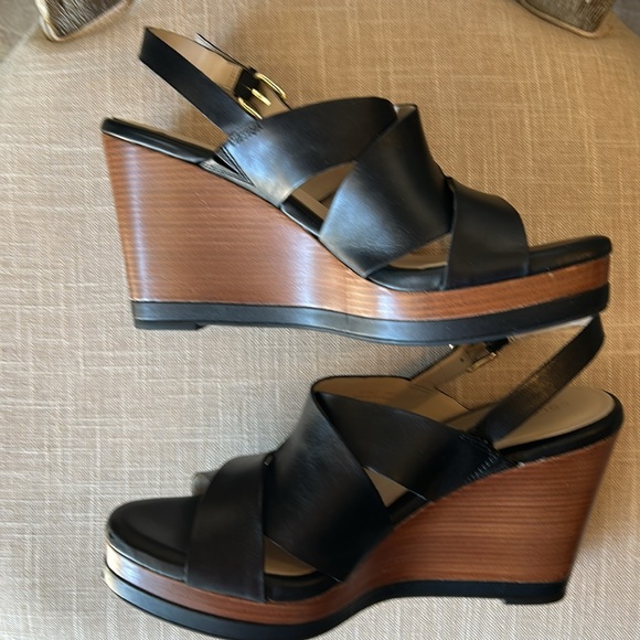 COLE HAAN Laci Platform Wedge Sandal - Picture 11 of 14